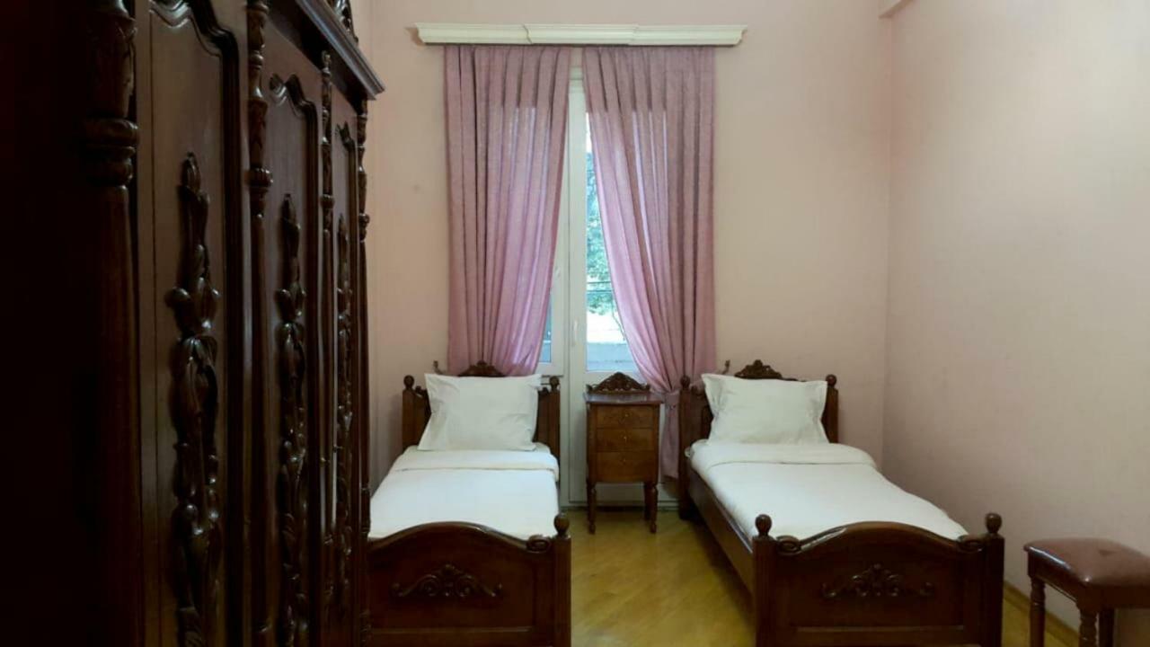 Royal Apartment Tbilisi Esterno foto